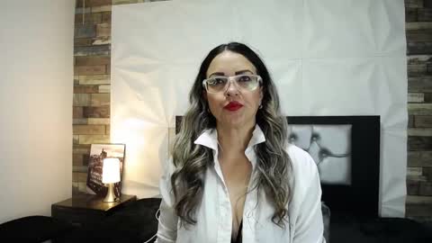 Azahara online show from 03/11/25, 11:01