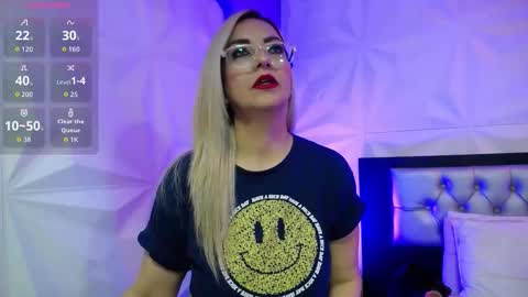 Snapshot of azaahara_ chatting on 02/21/26, 03:18 Azahara online show from 02/21/26, 03:18