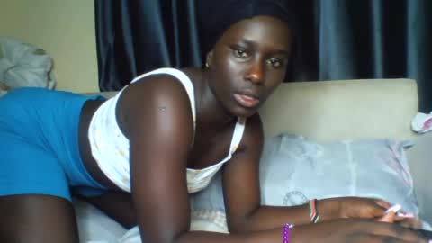 Snapshot of azaelia_iris chatting on 05/09/26, 06:24 azaelia_iris online show from 05/09/26, 06:24