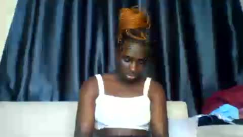 azaelia_iris online show from 07/10/26, 09:12