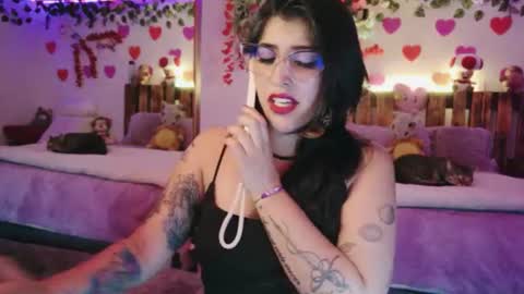 Snapshot of azaharnoor chatting on 07/09/26, 12:37 Azahar online show from 07/09/26, 12:37