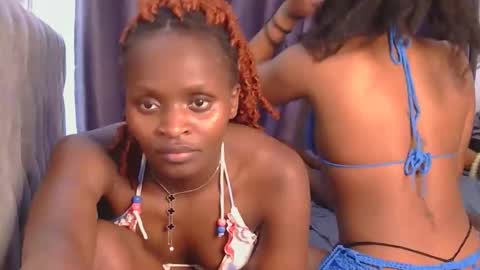 Snapshot of azalea46 chatting on 03/27/26, 08:26 Azalea online show from 03/27/26, 08:26