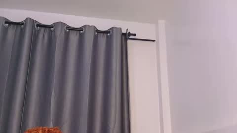 Snapshot of azalea46 chatting on 04/07/26, 04:57 Azalea online show from 04/07/26, 04:57