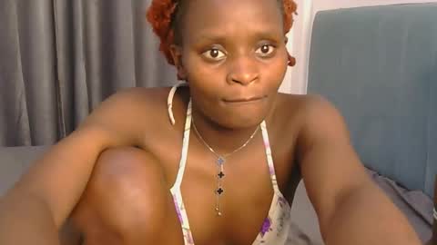 Snapshot of azalea46 chatting on 04/11/26, 07:45 Azalea online show from 04/11/26, 07:45