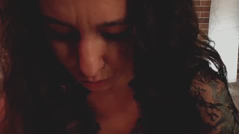 Snapshot of azaliaswallows chatting on 12/07/24, 04:03 azaliaswallows online show from 12/07/24, 04:03