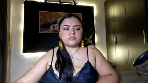 Snapshot of azaraonyx chatting on 07/18/26, 01:15 Goddess Azara online show from 07/18/26, 01:15