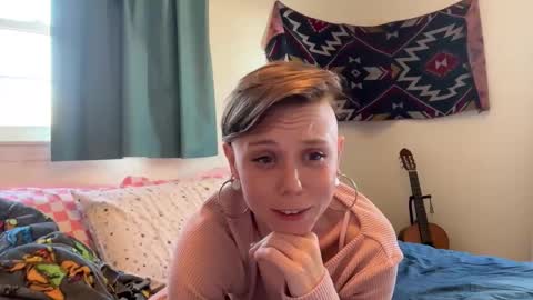 Azerai online show from 11/20/25, 05:34