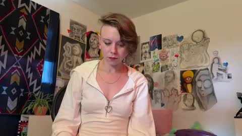 Azerai online show from 05/27/26, 04:04
