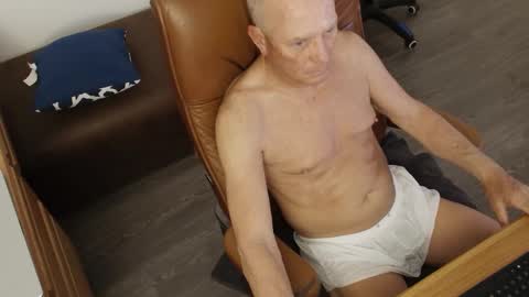 Mike online show from 02/28/25, 08:50