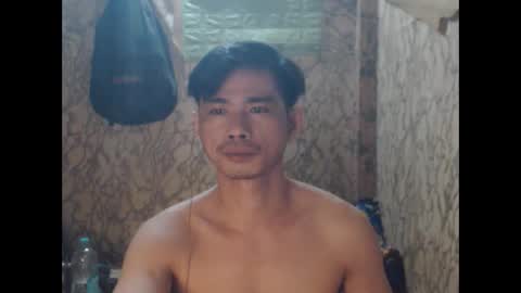 Snapshot of azn_philip chatting on 06/03/26, 05:54 Philip online show from 06/03/26, 05:54