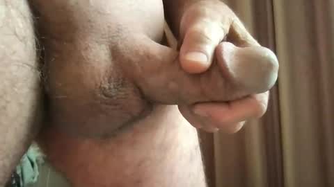 Snapshot of aznj0nluvs chatting on 02/06/25, 02:55 Jon online show from 02/06/25, 02:55