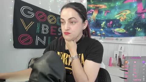 Azucena R online show from 12/13/24, 03:00