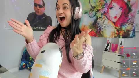 Azucena R online show from 10/24/25, 02:46