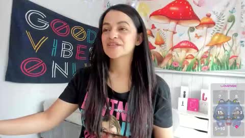 Azucena R online show from 11/29/25, 03:04