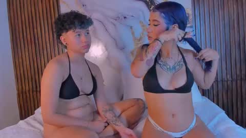 Snapshot of azul_honey chatting on 03/25/26, 06:58 HONEY AZUL online show from 03/25/26, 06:58