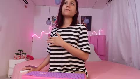 PRINCESS AZUL. online show from 09/13/25, 11:04