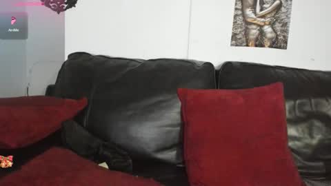 lenna online show from 02/15/26, 11:45