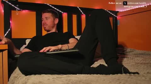 Snapshot of azulz4 chatting on 03/09/25, 07:26 Azul online show from 03/09/25, 07:26