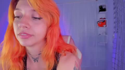 azumi saan online show from 12/21/24, 05:36