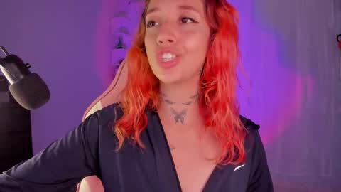 azumi saan online show from 01/23/25, 04:19