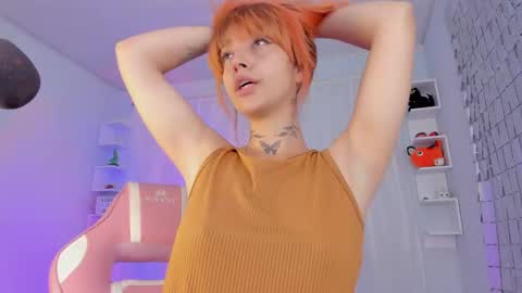 azumi saan online show from 02/07/25, 11:34