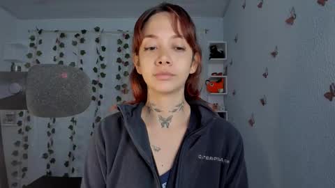 azumi saan online show from 09/21/25, 02:46