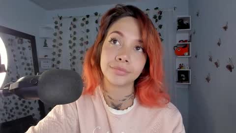 azumi saan online show from 10/07/25, 04:09