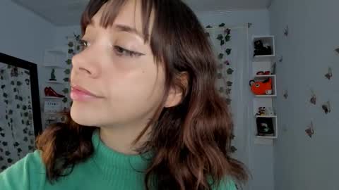 azumi saan online show from 11/24/25, 04:01