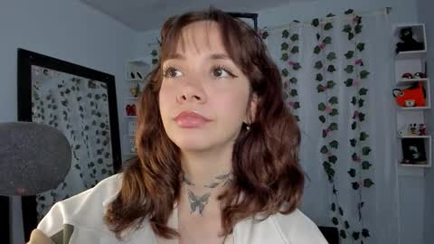 azumi saan online show from 01/14/26, 03:23