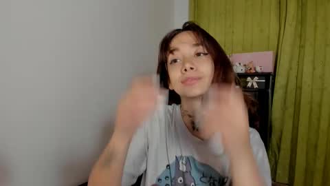 azumi saan online show from 02/02/26, 02:43