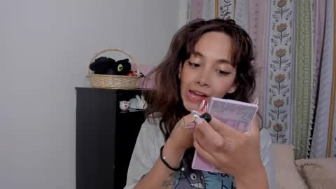 azumi saan online show from 05/06/26, 02:08