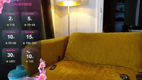 Azurea69 online show from 10/17/25, 10:23