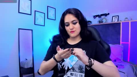 Snapshot of azurra_amatto2 chatting on 11/13/25, 09:14 Azurra online show from 11/13/25, 09:14