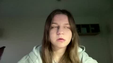 Snapshot of azzieheberly chatting on 06/16/26, 06:10 Niki online show from 06/16/26, 06:10