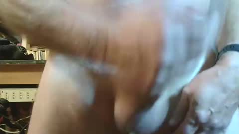 Snapshot of azzlis chatting on 12/28/24, 05:03 huge mature cock online show from 12/28/24, 05:03