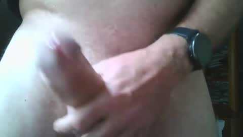 Snapshot of azzlis chatting on 01/28/25, 08:57 huge mature cock online show from 01/28/25, 08:57