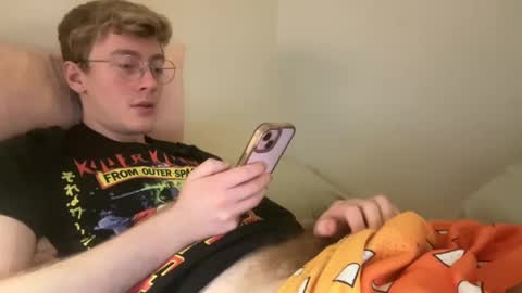 Snapshot of b0ngdong chatting on 10/12/25, 12:53 b0ngdong online show from 10/12/25, 12:53