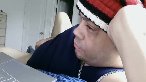 Snapshot of b1gandhard chatting on 12/14/25, 05:29 b1gandhard online show from 12/14/25, 05:29