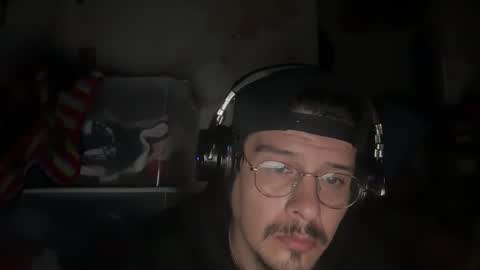 Snapshot of b1gd1k290013 chatting on 10/22/25, 06:02 b1gd1k290013 online show from 10/22/25, 06:02