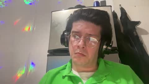 Snapshot of b1gd1k290013 chatting on 02/12/26, 02:06 b1gd1k290013 online show from 02/12/26, 02:06