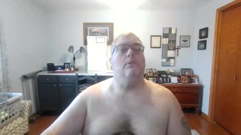 Snapshot of b1gh0rnyguy chatting on 02/05/26, 02:22 Cory online show from 02/05/26, 02:22