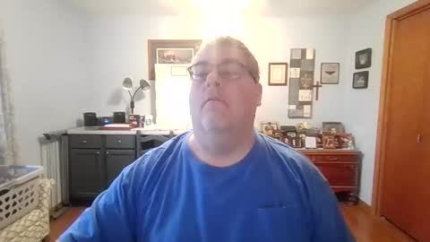 Snapshot of b1gh0rnyguy chatting on 02/16/26, 01:07 Cory online show from 02/16/26, 01:07