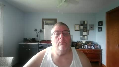 Snapshot of b1gh0rnyguy chatting on 06/16/26, 01:03 Cory online show from 06/16/26, 01:03