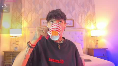 Snapshot of b3k_afrodict chatting on 04/02/26, 03:37 Anny online show from 04/02/26, 03:37