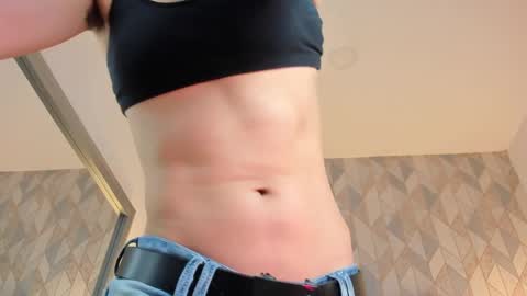 Snapshot of b3k_afrodict chatting on 04/18/26, 03:54 Anny online show from 04/18/26, 03:54