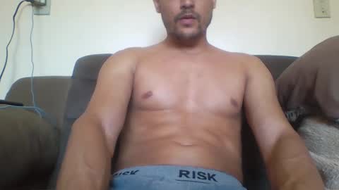 M4ll0y online show from 02/09/25, 02:29