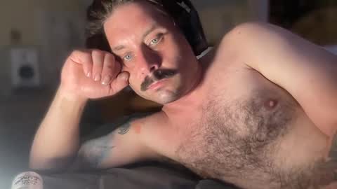 Snapshot of b4nkshot765 chatting on 09/18/25, 06:04 bry online show from 09/18/25, 06:04