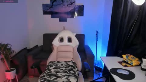 odeley online show from 09/12/25, 09:42