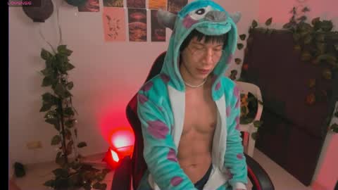 Snapshot of baaby_boyy chatting on 04/21/26, 01:42 odeley online show from 04/21/26, 01:42