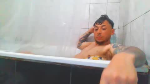 Snapshot of baadddboooy69 chatting on 11/08/25, 05:29 baadddboooy69 online show from 11/08/25, 05:29